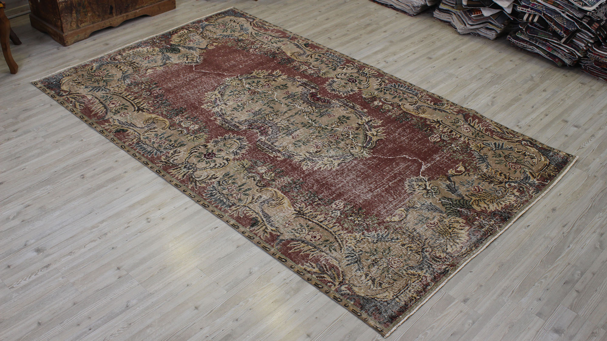 Eskitme El Yapımı Yün Halı Vintage 163 x 260 cm 10515