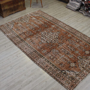 Eskitme El Yapımı Yün Vintage Halı 164 x 279 cm 10516