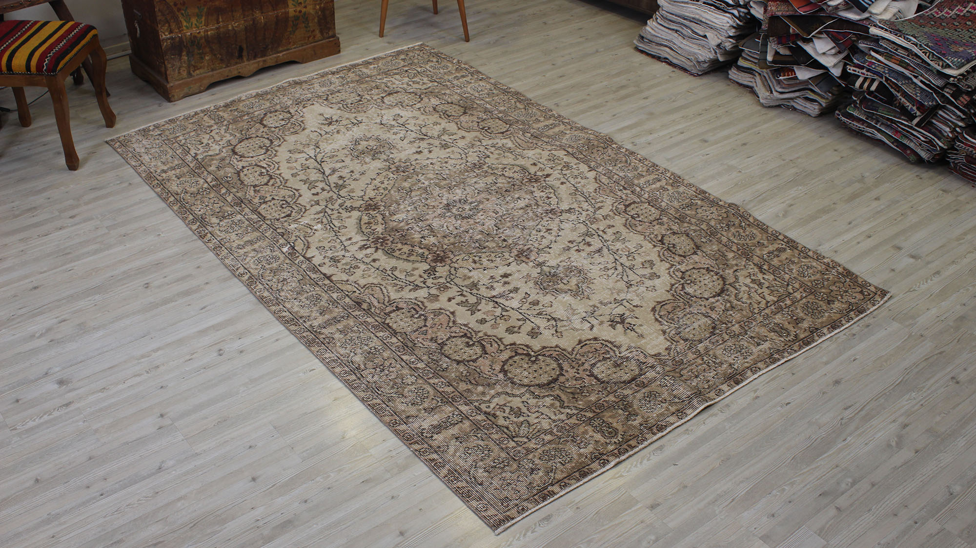 Eskitme Yün El Halı 168 x 267 cm 10525