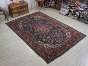 Yün El Dokuma Halı Vintage 194 x 290 cm 10557