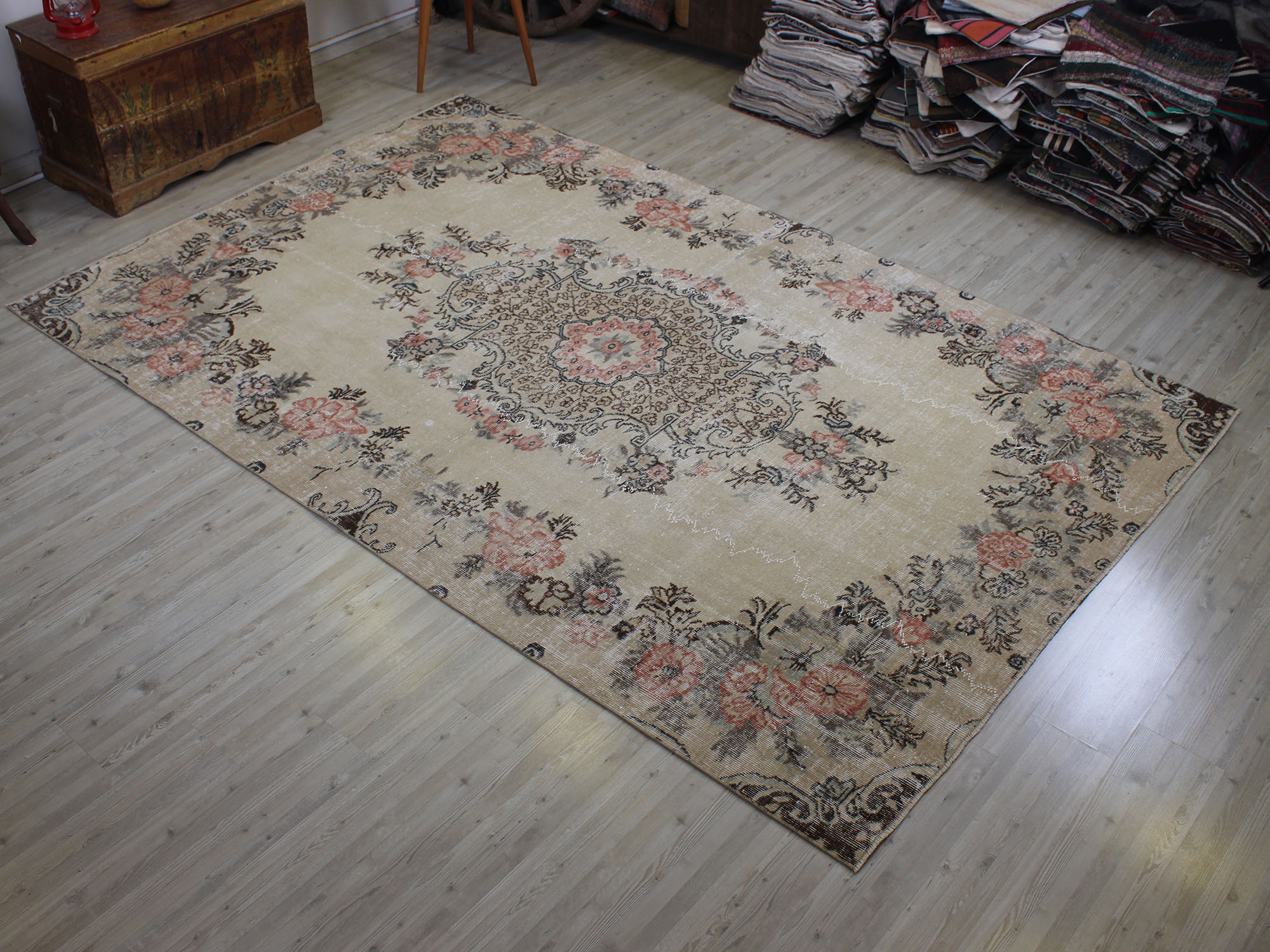 Yün Vintage Eskitme Halı 195 x 300 cm 10572