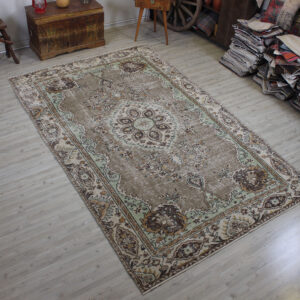El Dokuma Vintage Halı 187 x 297 cm 10575