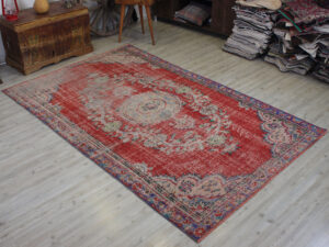 El Yapımı Yün Vintage Halı 165 x 259 cm 10588