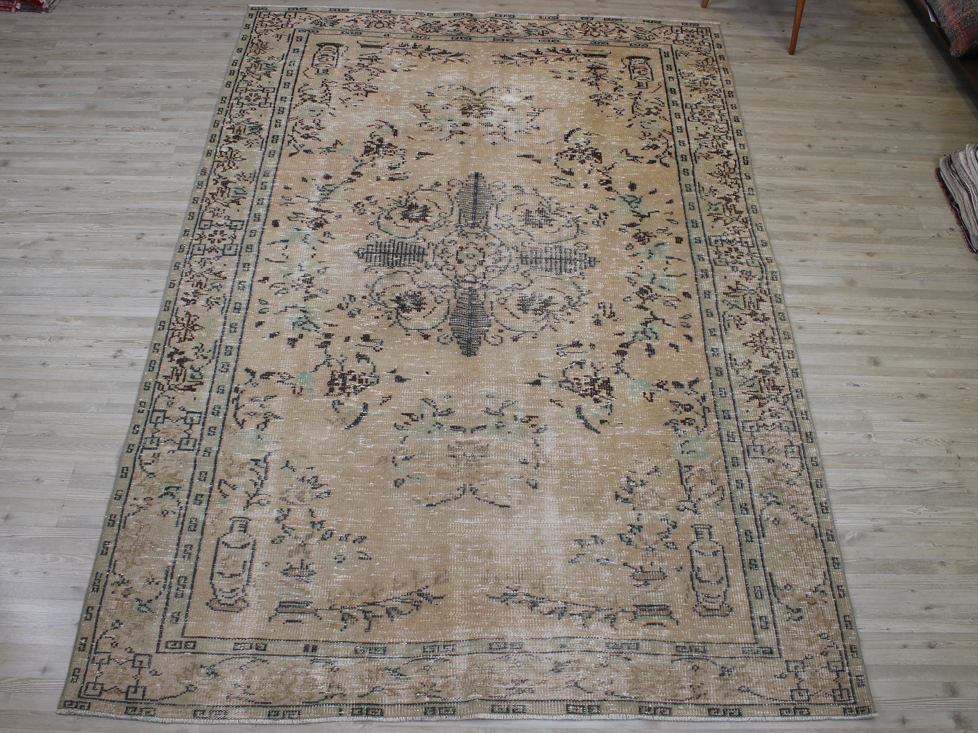 Eskitme El Dokuma Halı Yün 190 x 275 cm 10591 - Görsel 3