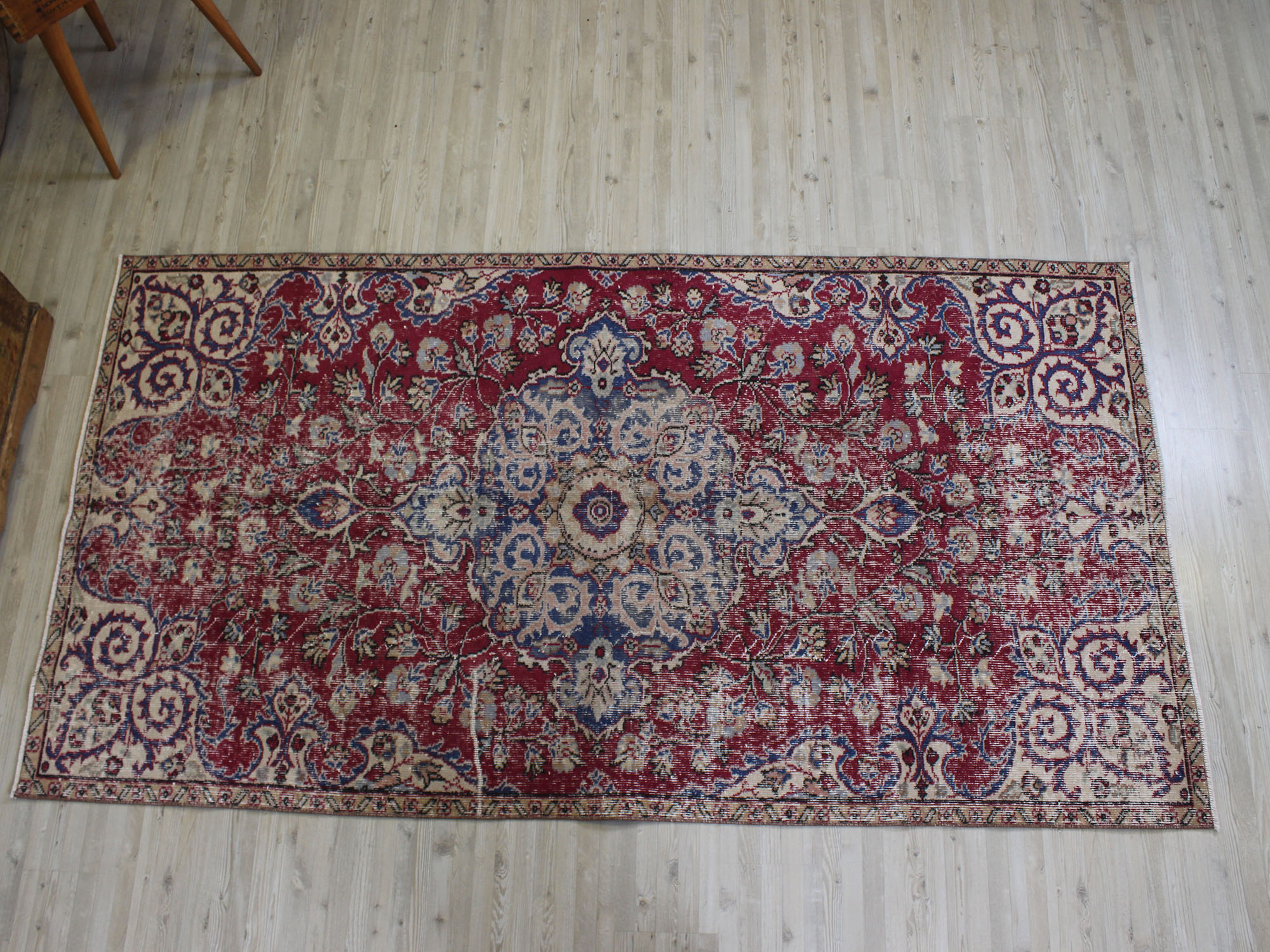 Eskitme El Dokuma Vintage Halı 125 x 234 cm 10592 - Görsel 3