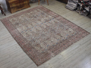 Eskitme El Dokuma Yün Halı Vintage 197 x 270 cm 10594