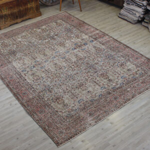 Eskitme El Dokuma Yün Halı Vintage 197 x 270 cm 10594