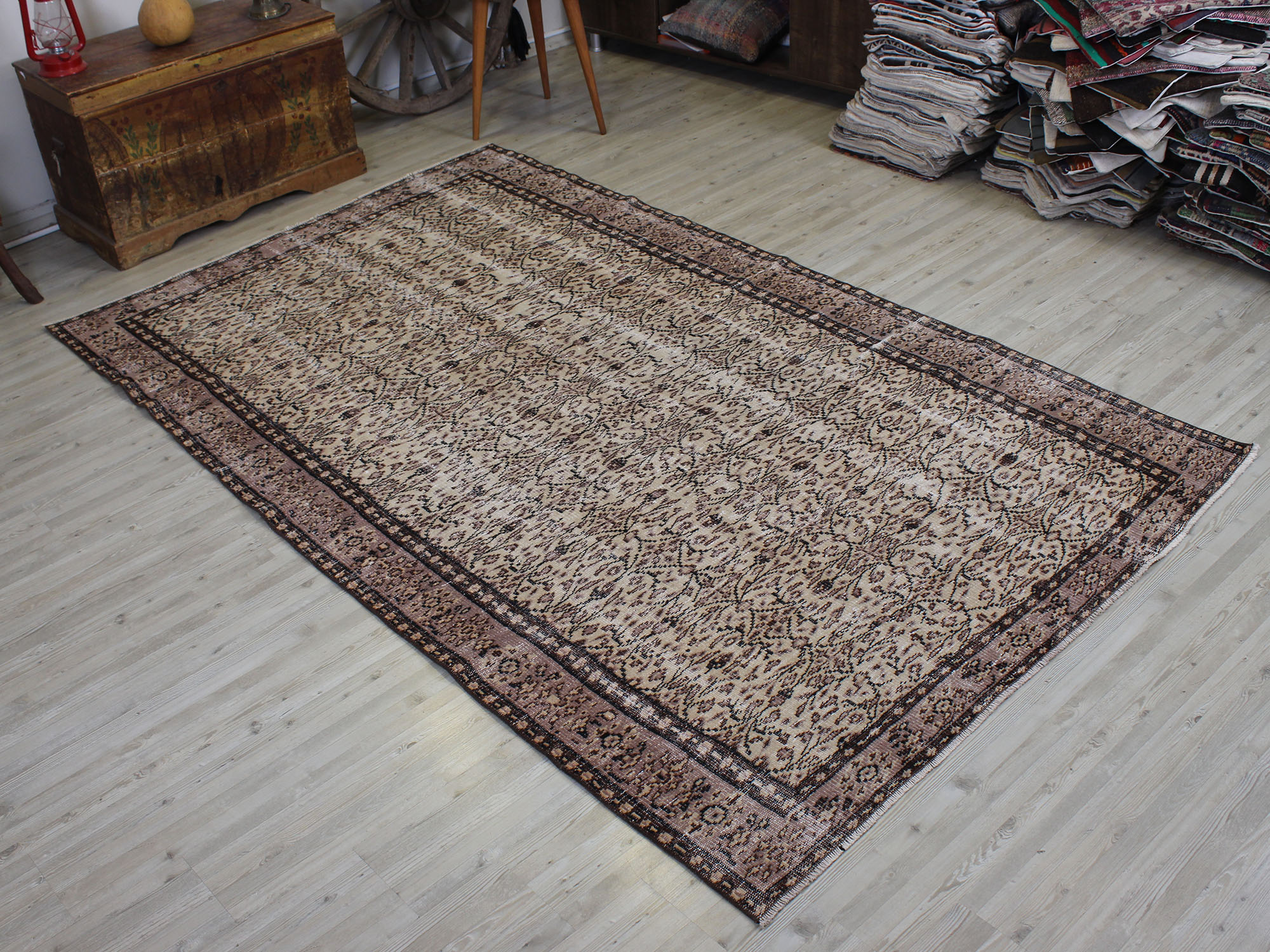 Eskitme El Yapımı Halı 168 x 270 cm 10596