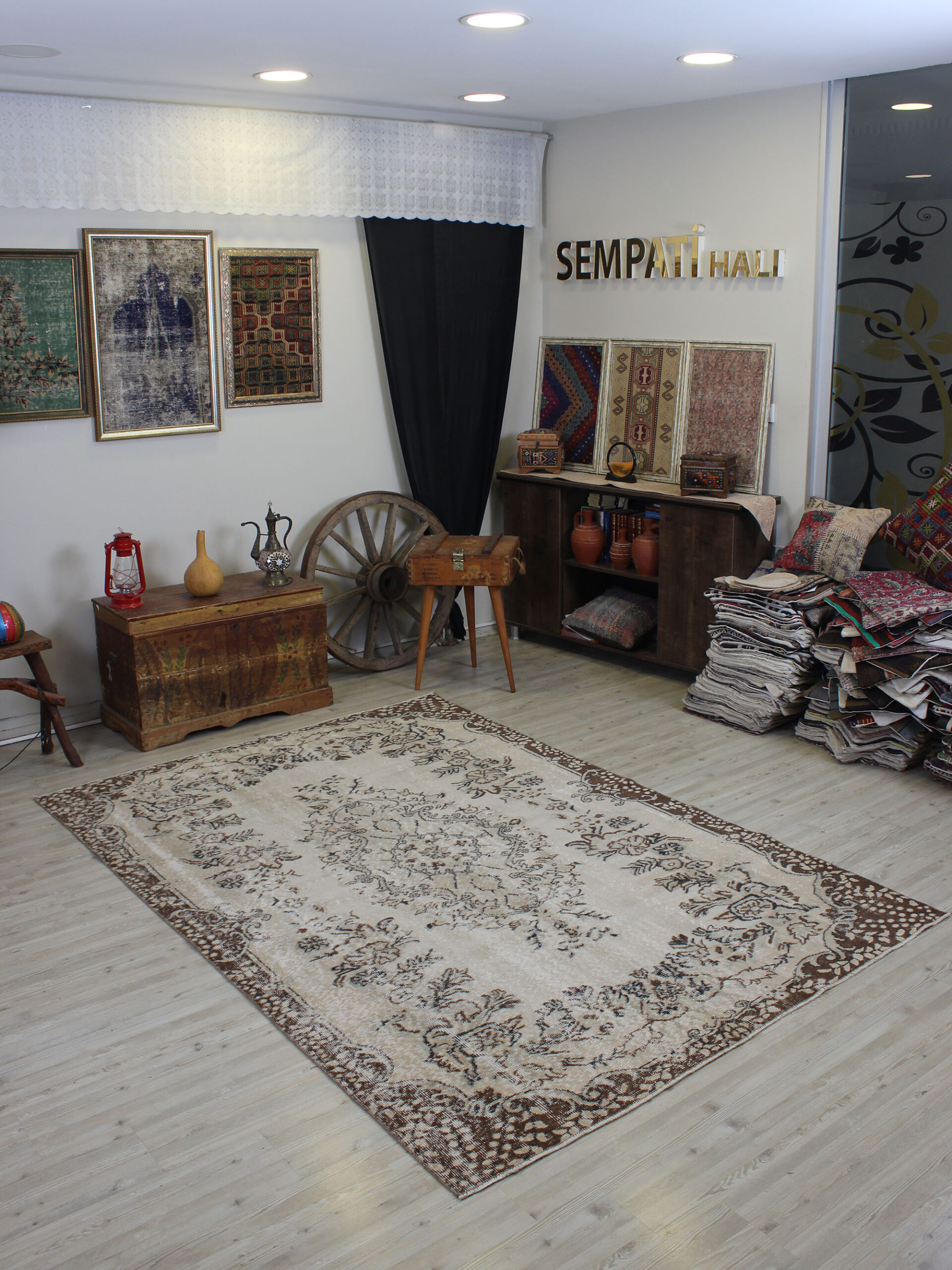 Eskitme El Yapımı Yün Halı 176 x 258 cm 10600 - Görsel 8