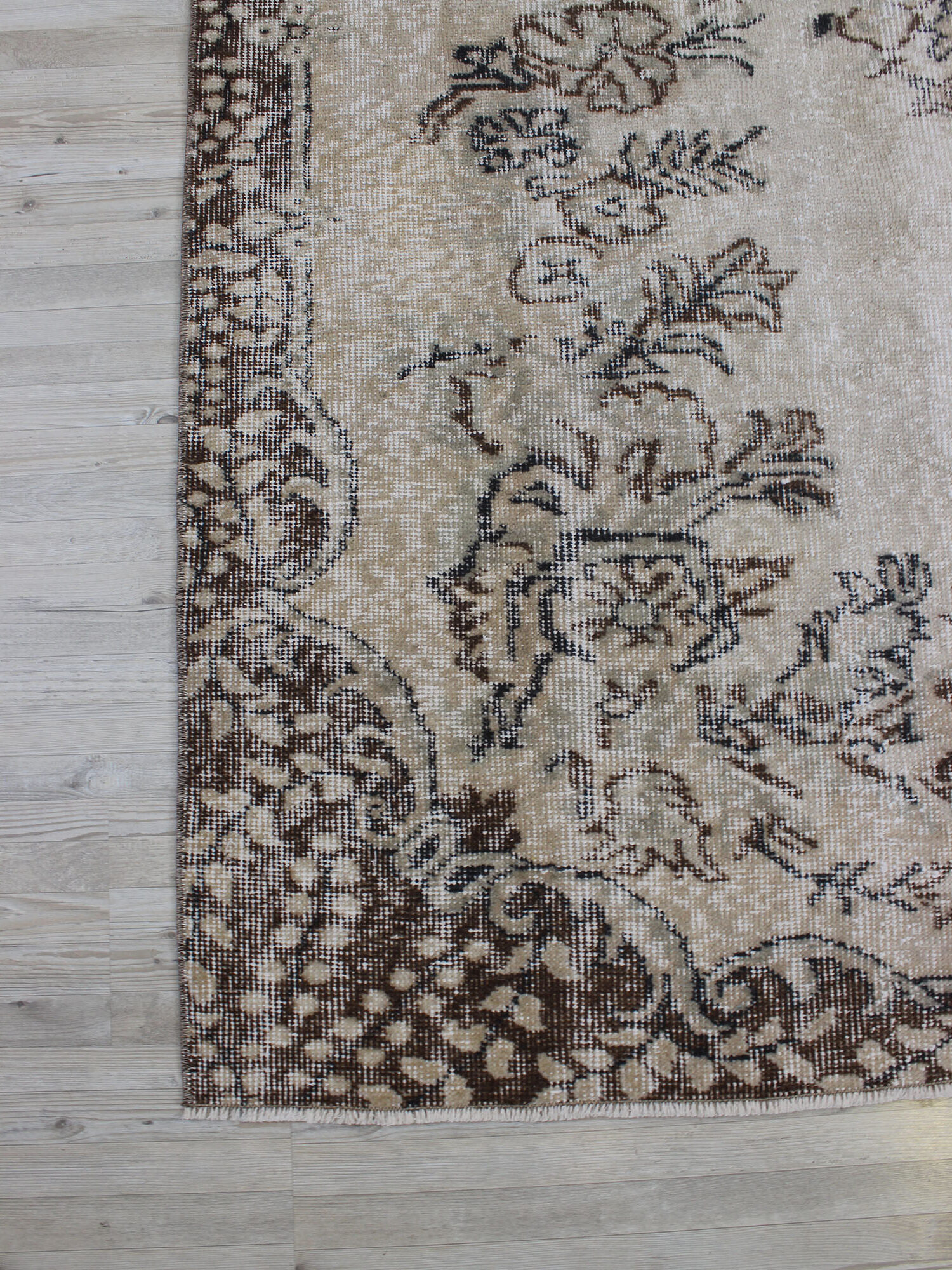 Eskitme El Yapımı Yün Halı 176 x 258 cm 10600 - Görsel 4