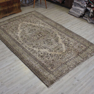 Eskitme Yün El Yapımı Halı 164 x 257 cm 10608