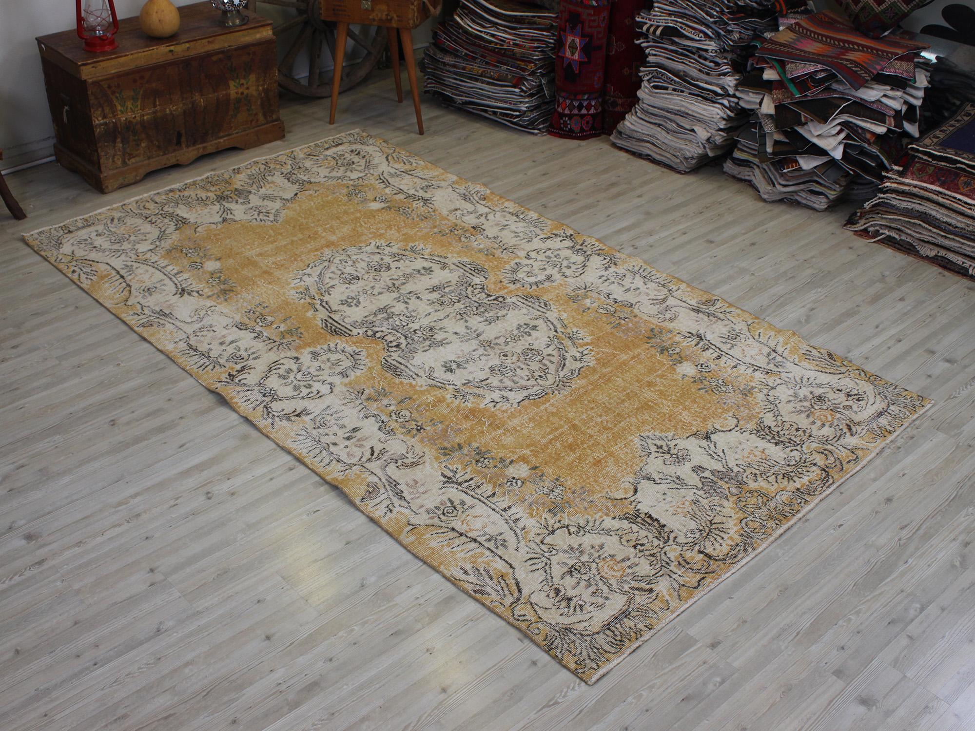 Eskitme Yün Halı 162 x 291 cm 10615