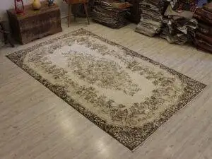 El Yapımı Yün Eskitme Halı 168 x 277 cm 10642