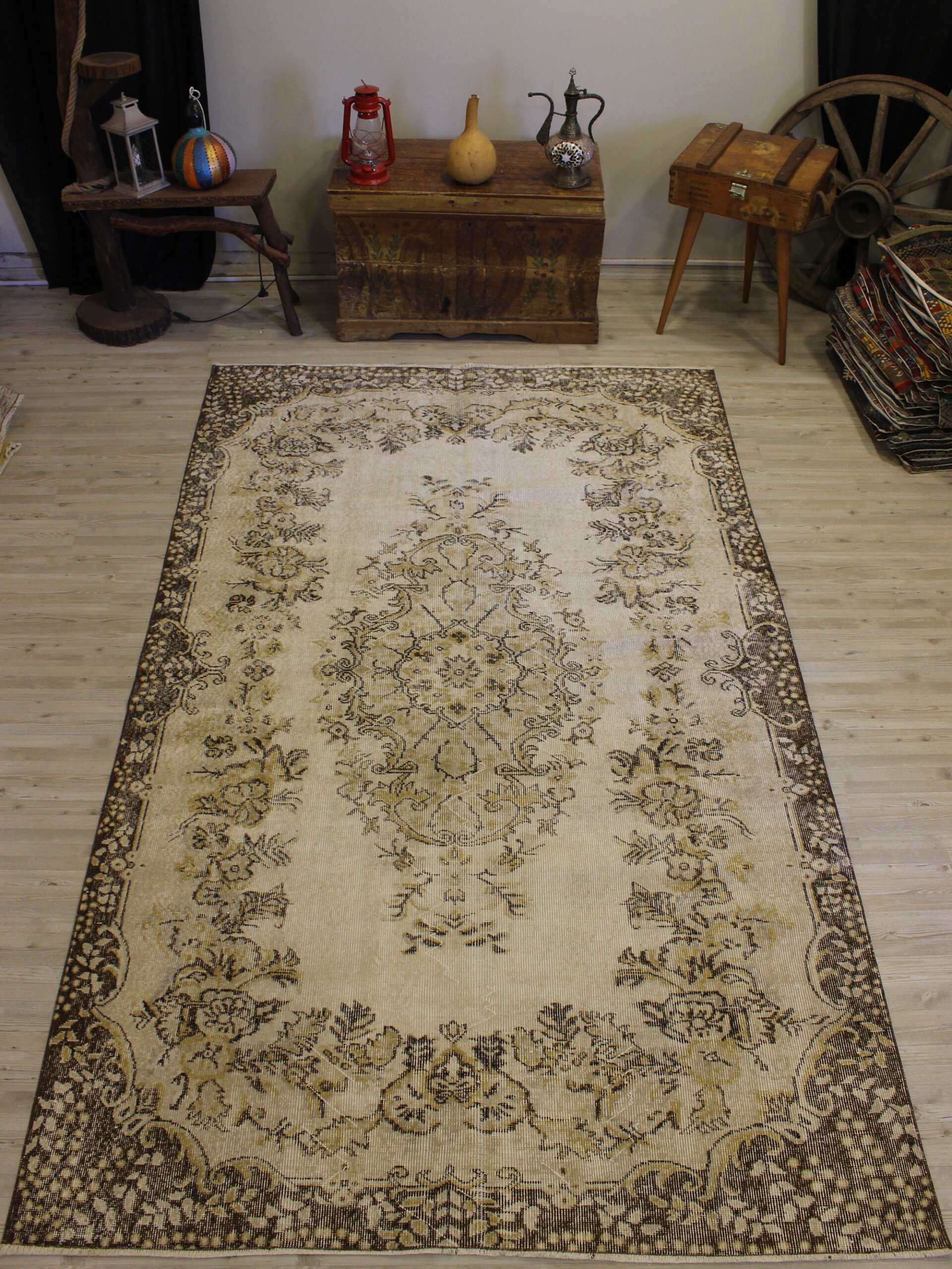 El Yapımı Yün Eskitme Halı 168 x 277 cm 10642 - Görsel 5