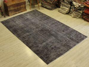 Yün Vintage El Dokuma Halı 180 x 285 cm 10644