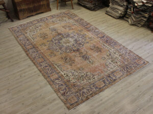 Yün El Yapımı Halı Vintage 165 x 270 cm 10645