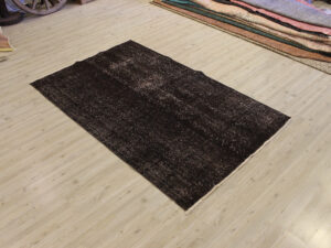 El Dokuma Yün Vintage Halı 114 x 183 cm 10669