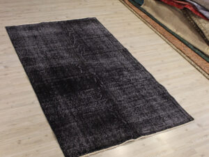 Eskitme Yün Vintage Halı 107 x 180 cm 10689