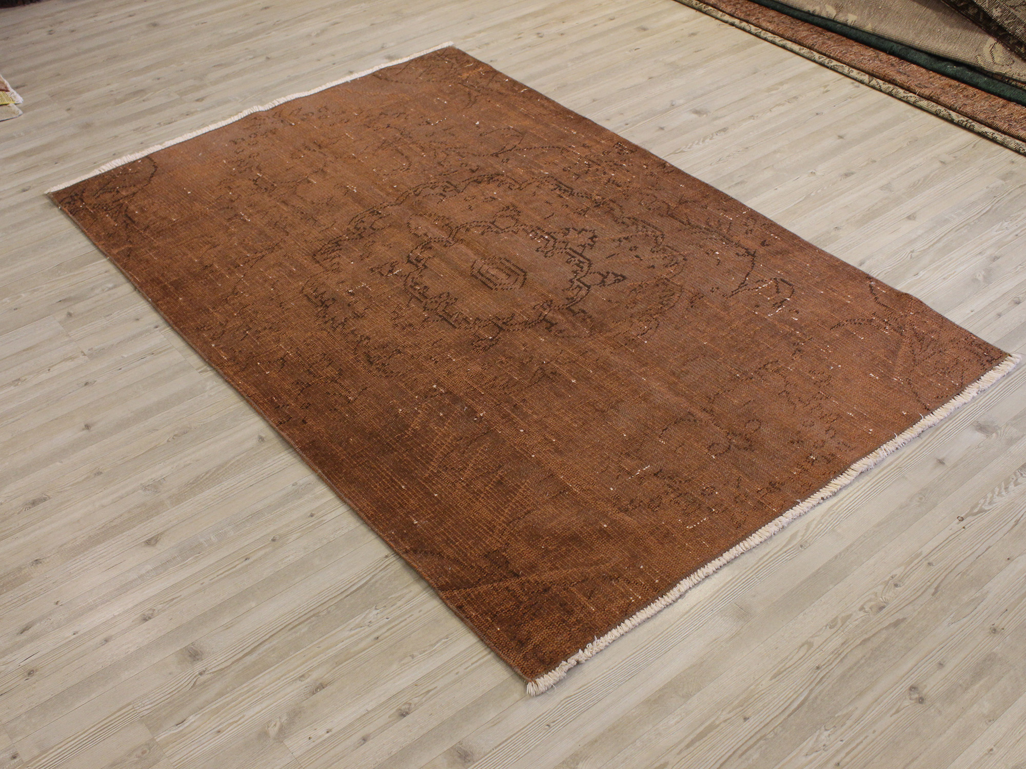 Eskitme El Yapımı Yün Halı Vintage 120 x 178 cm 10699