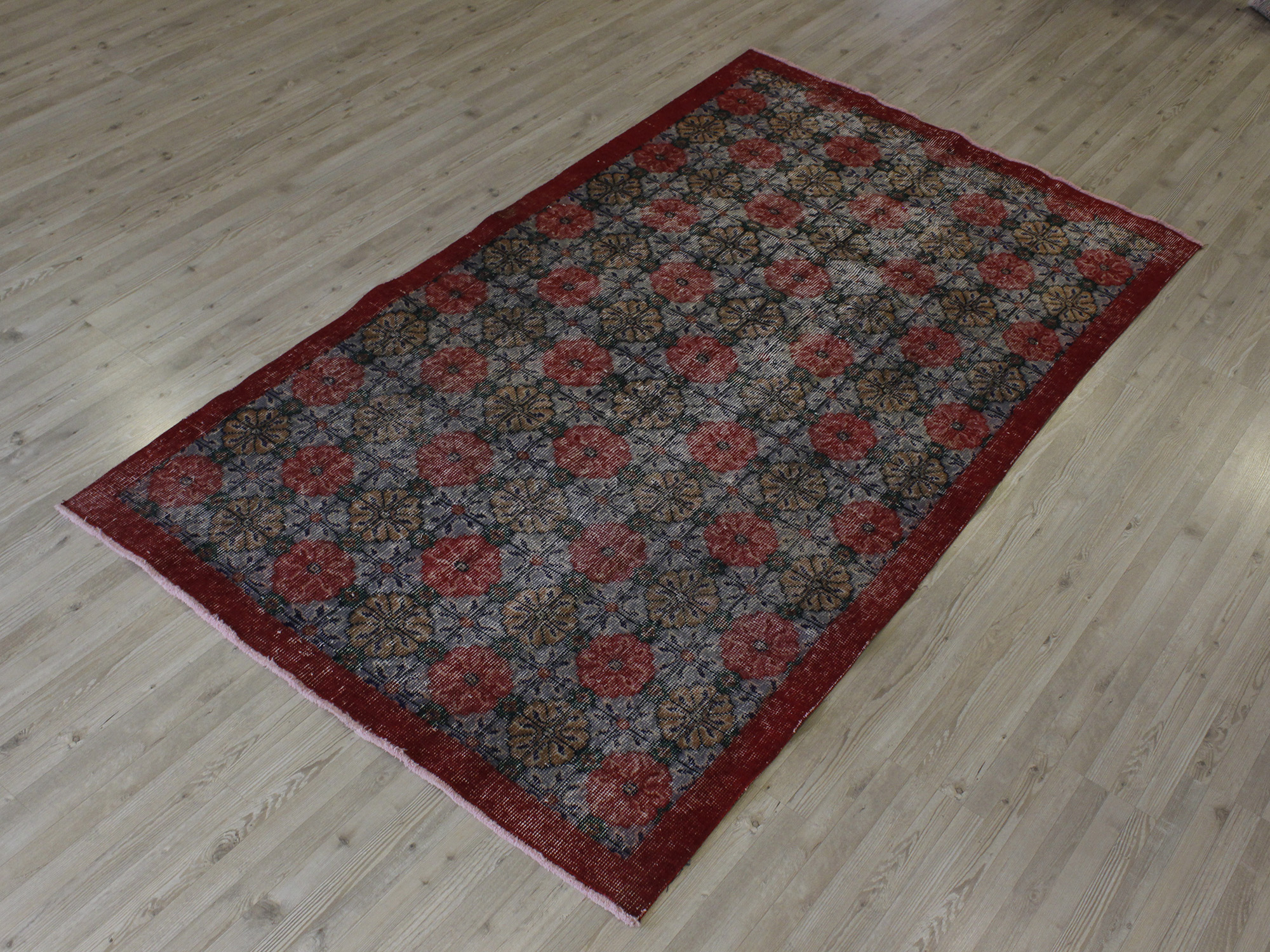 Yün El Dokuma Halı 111 x 204 cm 10709