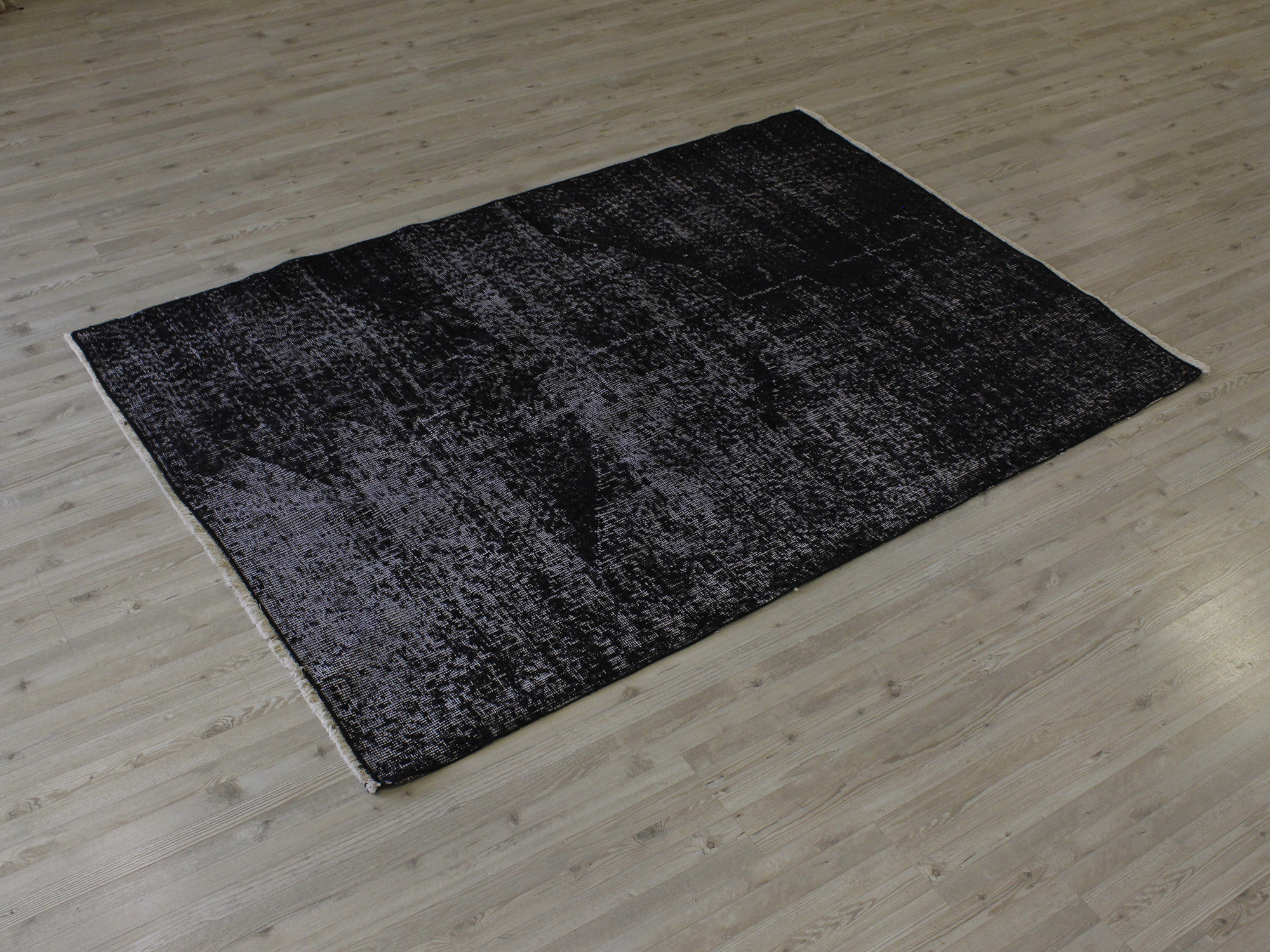 Eskitme El Yapımı Yün Halı 120 x 180 cm 10710 - Görsel 3