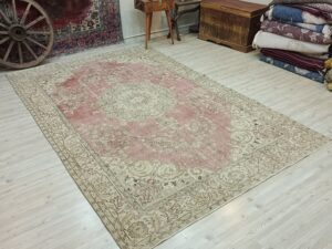 Doğal Yün Eskitme Halı 190x302 cm 10825