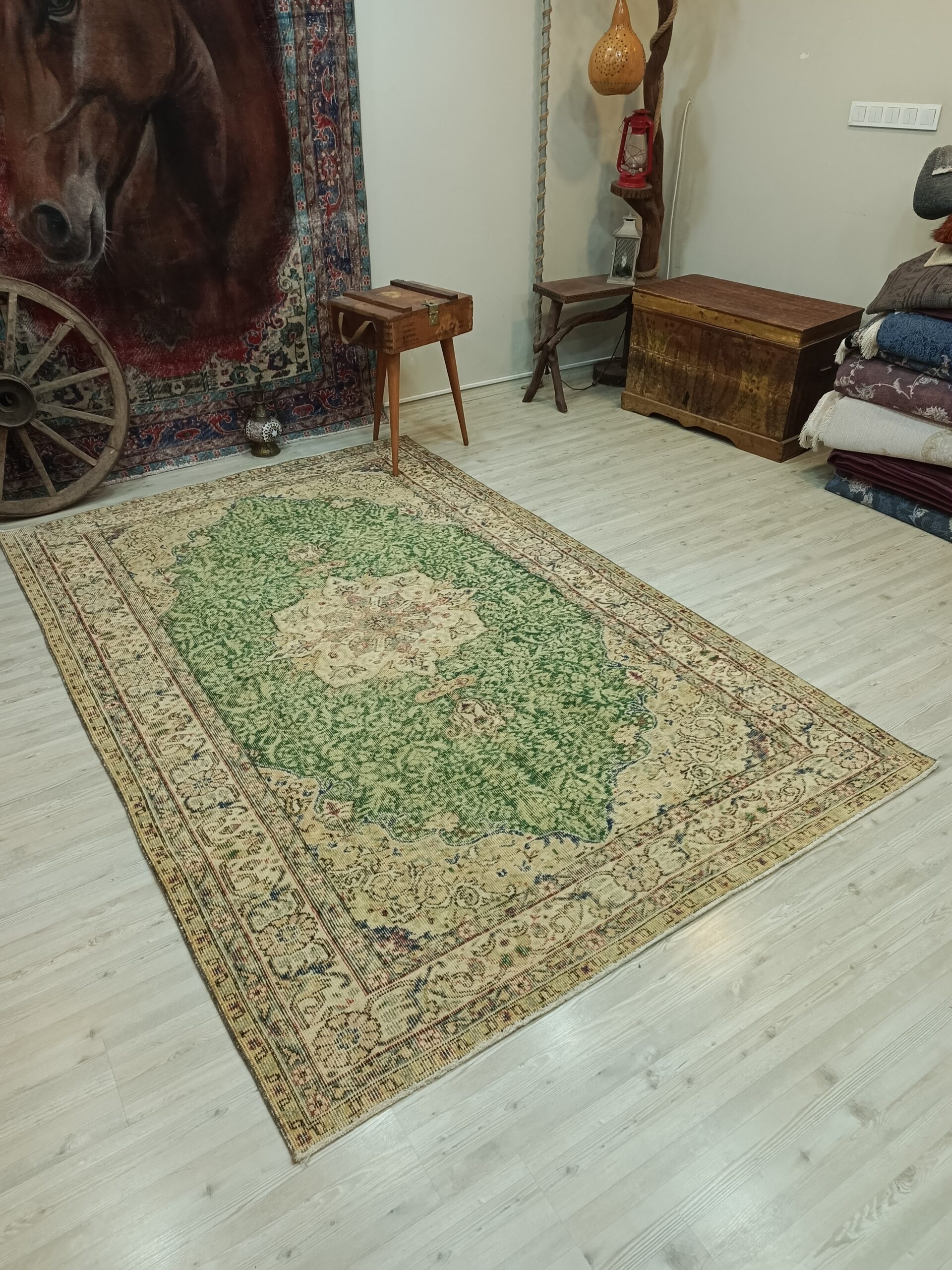 Eskitme Doğal Yün El Dokuma Halı 173x270 cm 10831