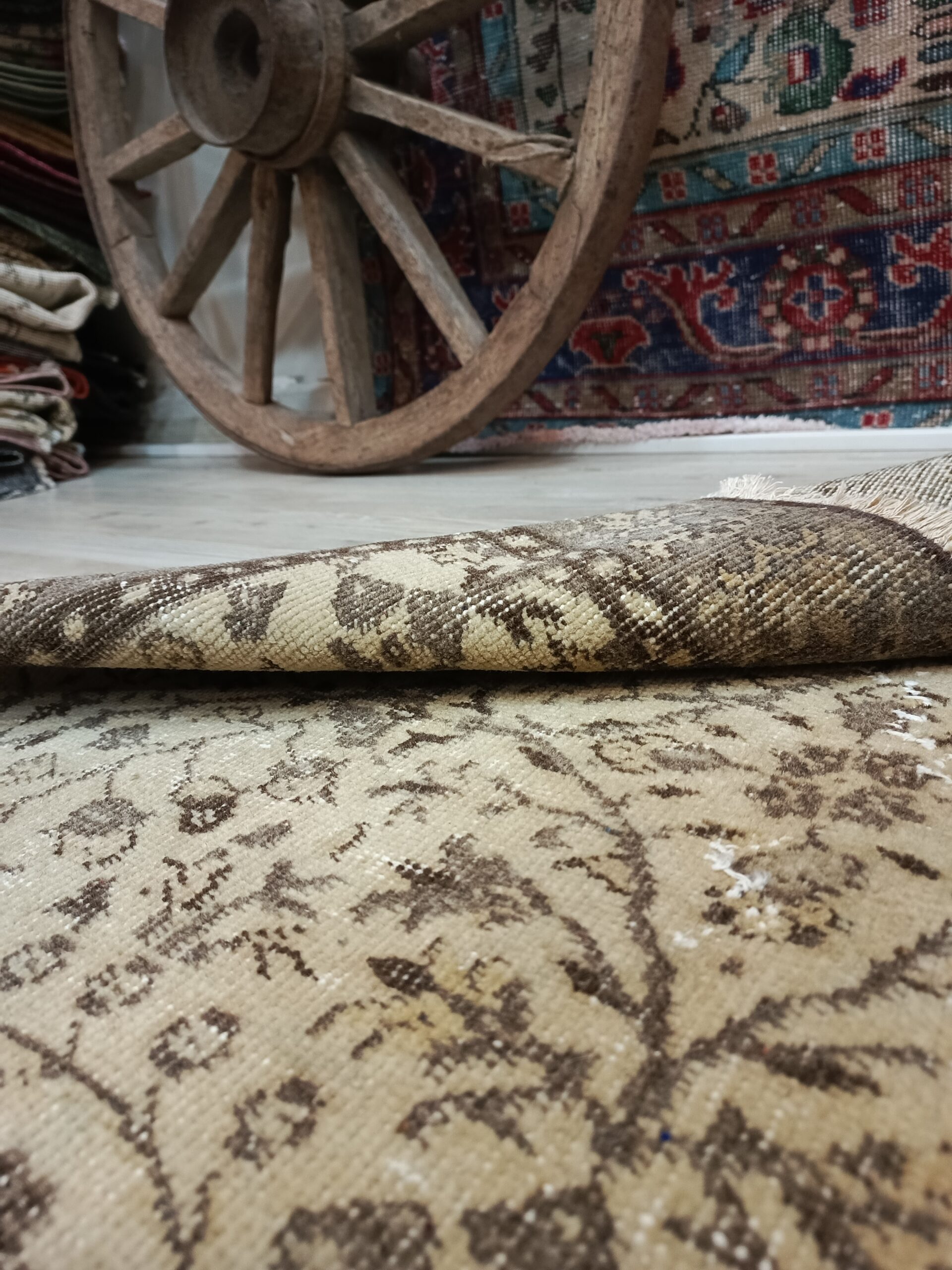 %100 Yün El Dokuma Vintage Halı 114x206 cm 10845 - Görsel 5